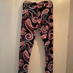 Lularoe 2- legging bundle one size